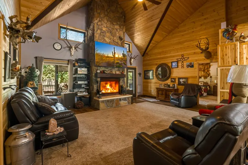 interior photo, Happy Jack, AZ