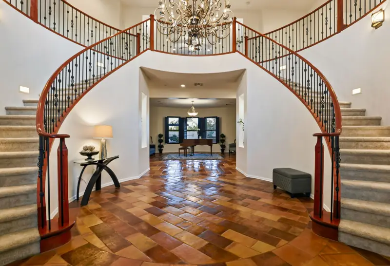 interior photo, Litchfield Park, AZ