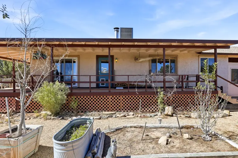 hero exterior photo, Hackberry, AZ