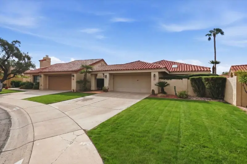 Scottsdale listing photo