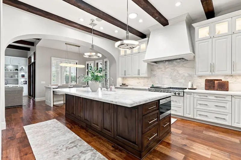 Paradise Valley listing photo